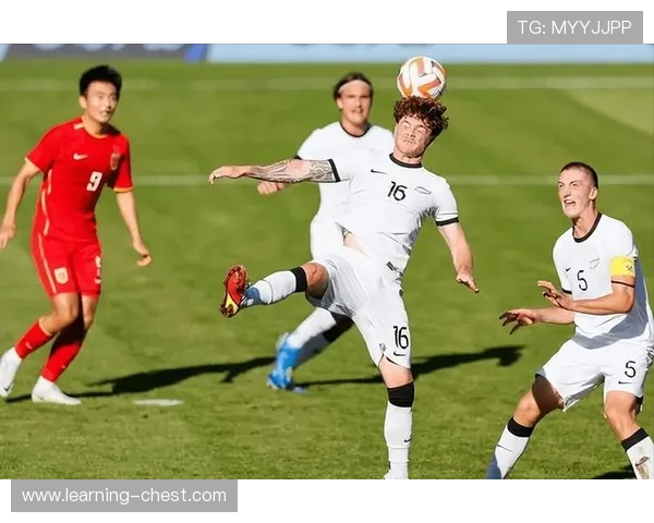 亚运会足球赛场控球策略与战术解析